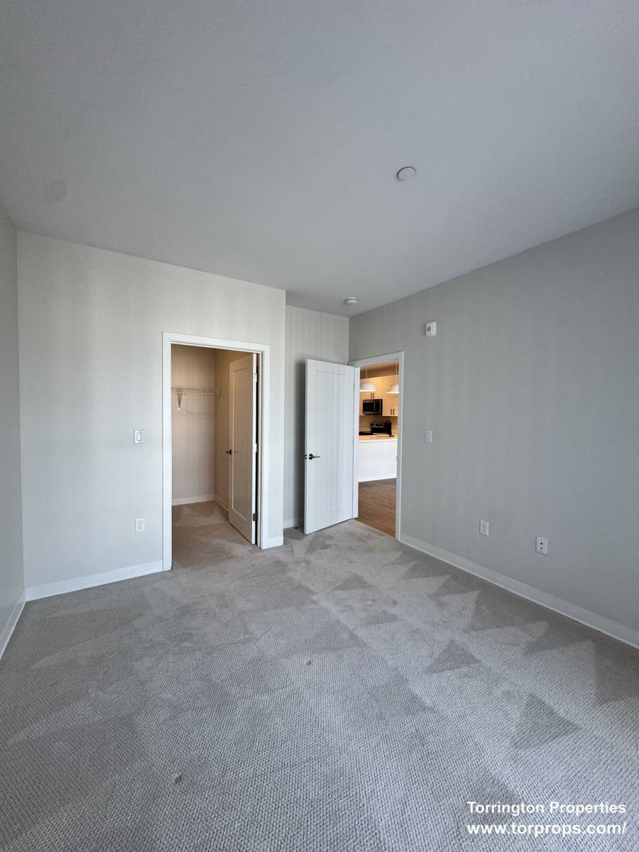 Apartment for rent at 289 Walk Hill St, Roslindale, MA 02131
