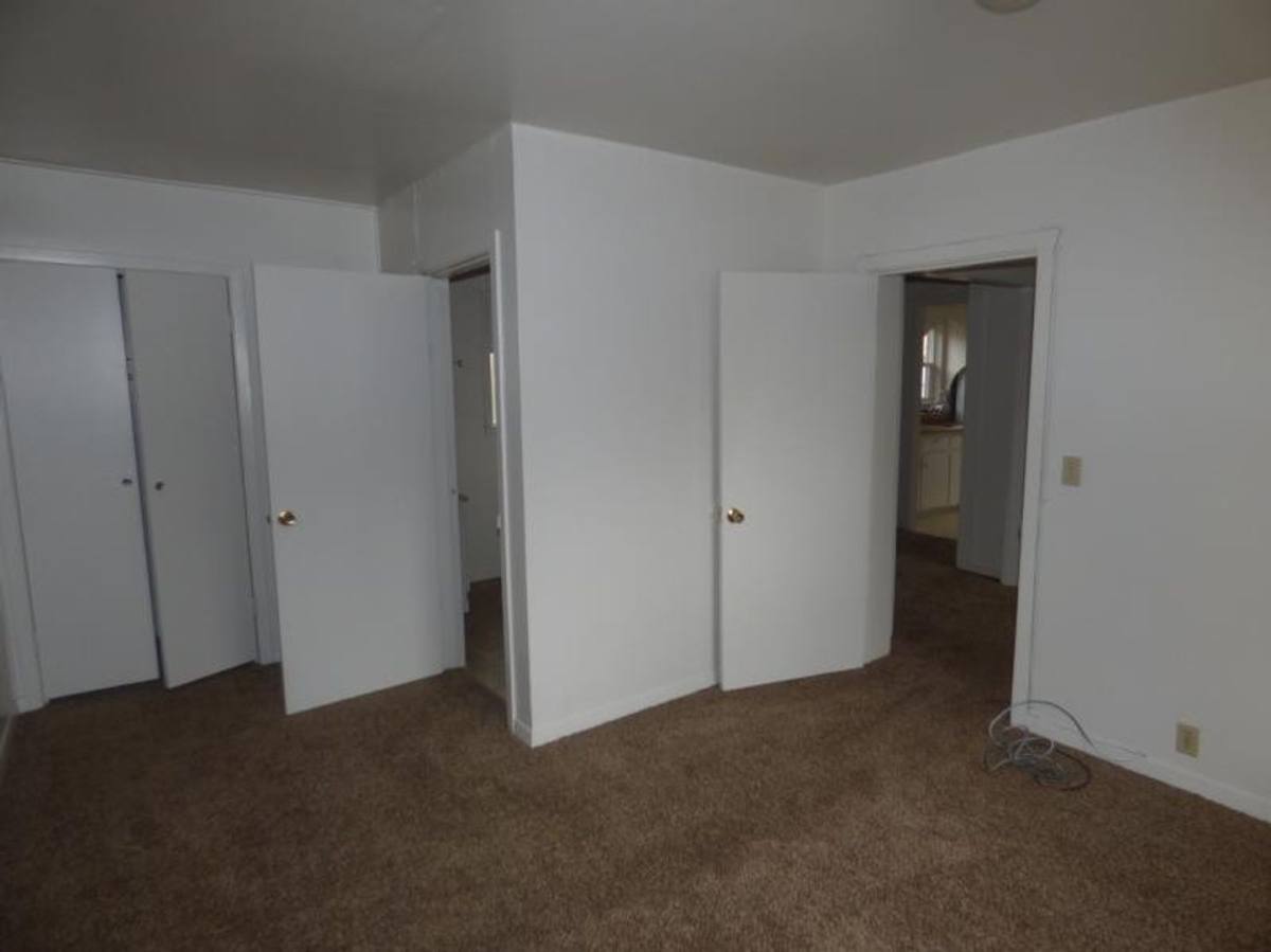 Apartment for rent at 1408 N St, Westwood, CA 96137