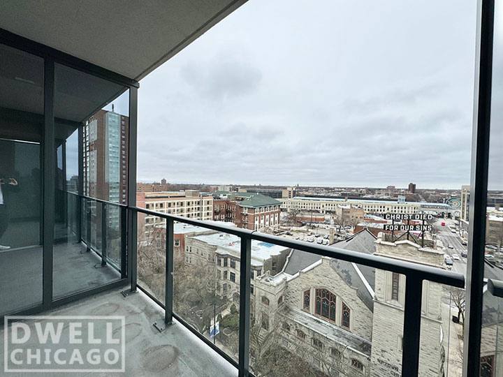 Apartment for rent at 4555 N Sheridan Rd, Chicago, IL 60640