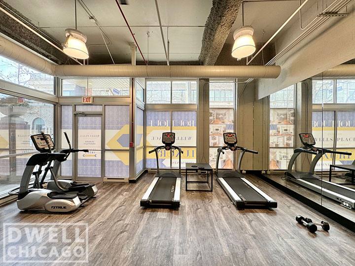 Apartment for rent at 837 S Wells St, Chicago, IL 60607