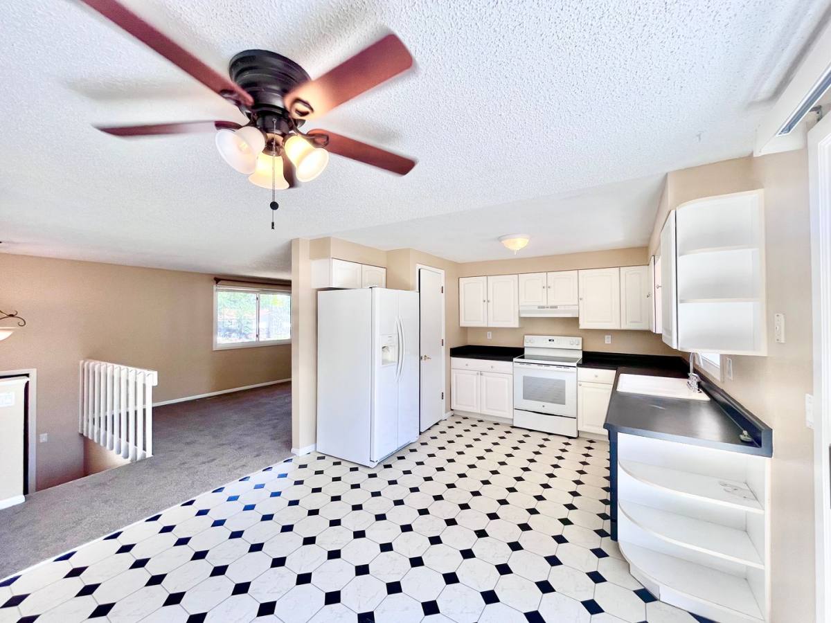 House for rent at 1209 S Del Norte Dr, Loveland, CO 80537
