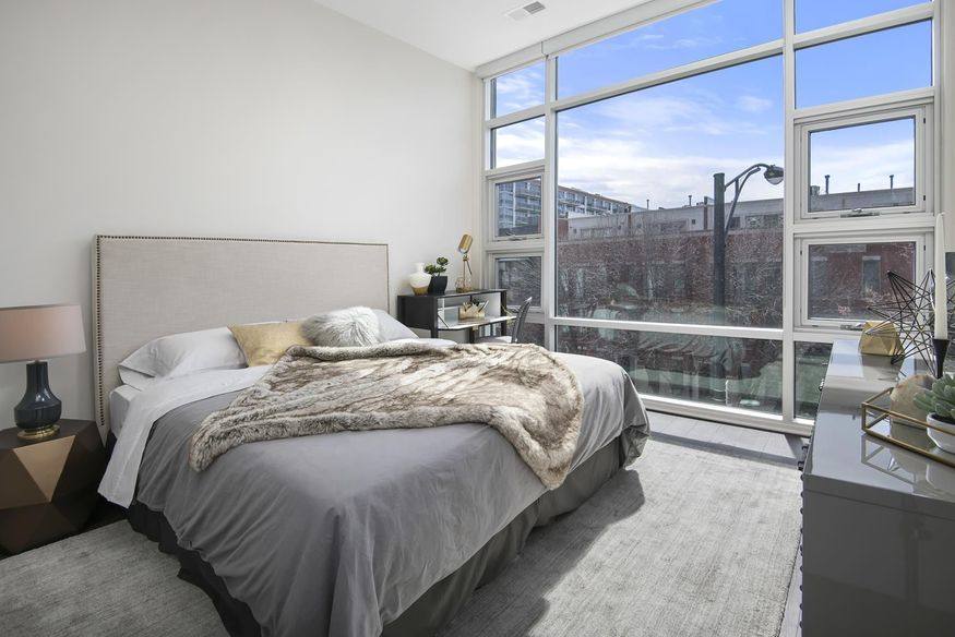 Apartment for rent at 1222 W Madison St, Chicago, IL 60607