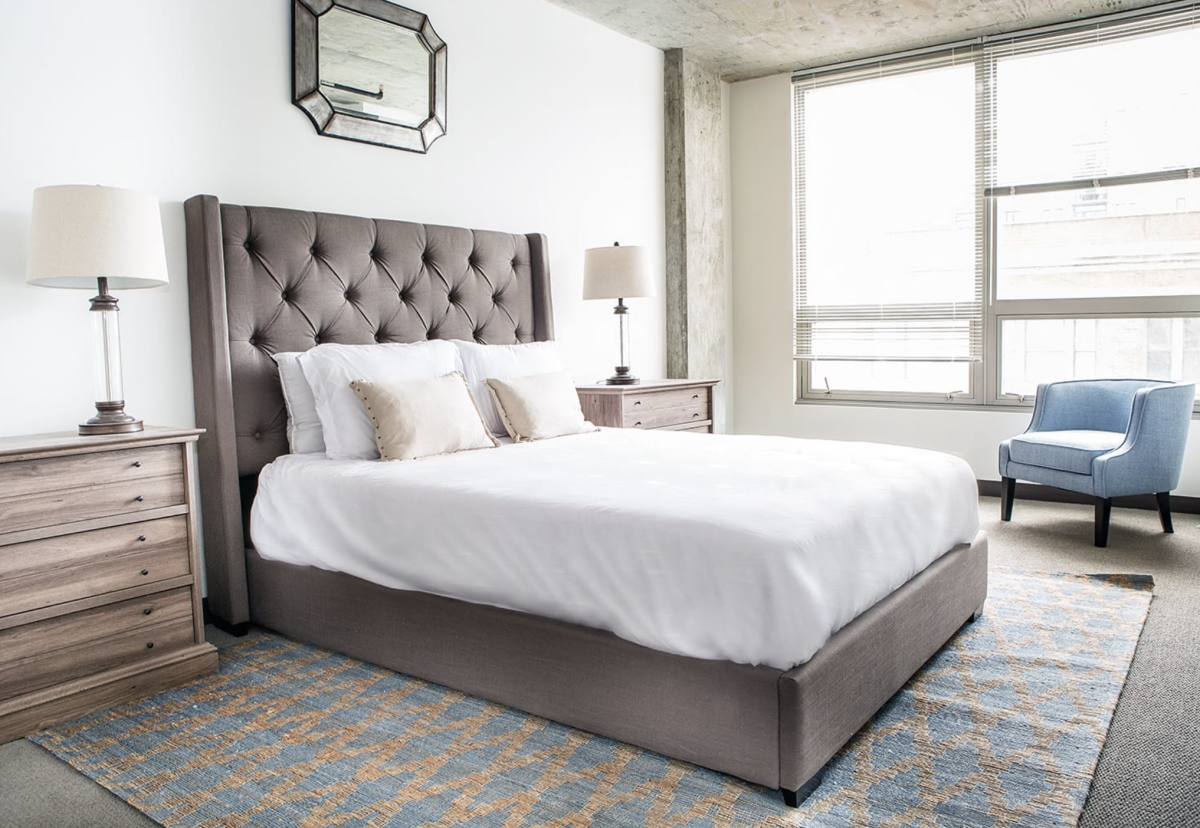 Apartment for rent at 3218 N Clark St, Chicago, IL 60657