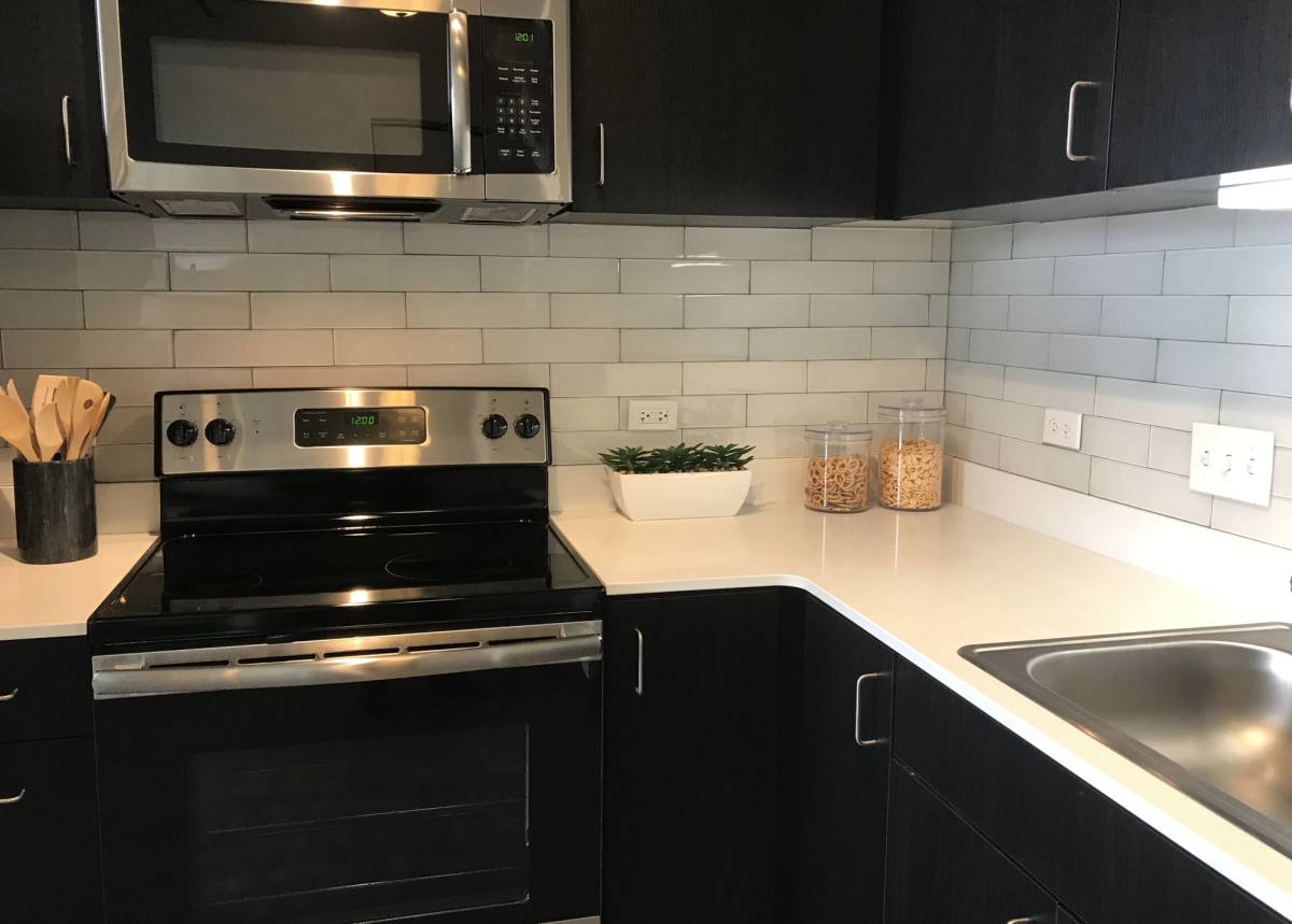 Apartment for rent at 3218 N Clark St, Chicago, IL 60657