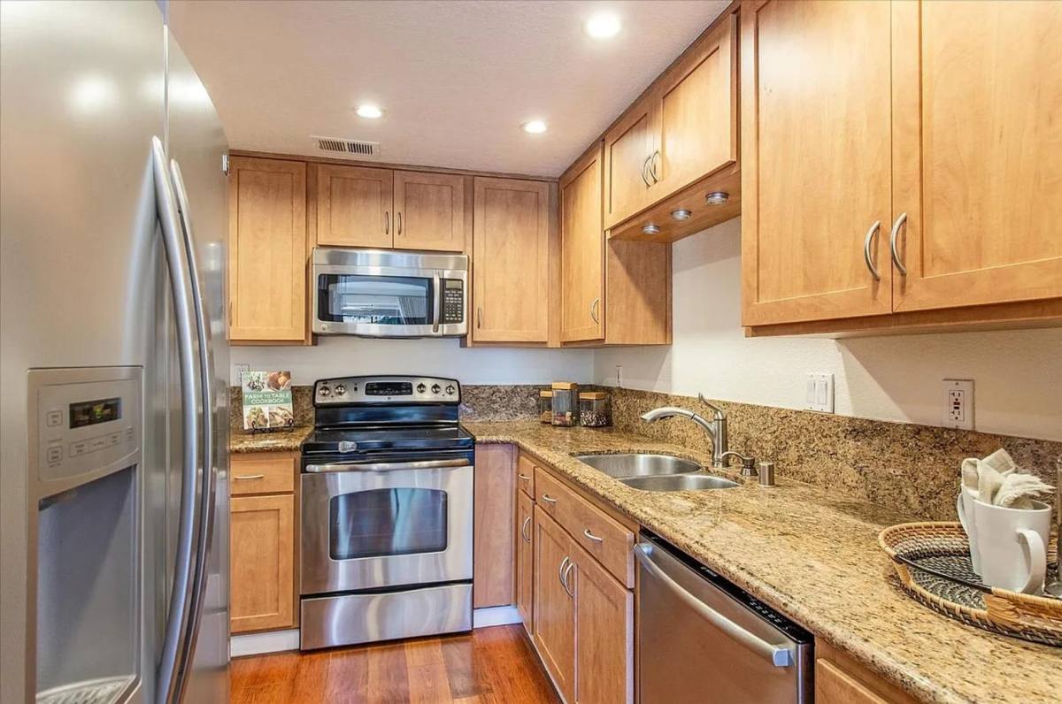 Condo for rent at 133 Union Ave, Campbell, CA 95008