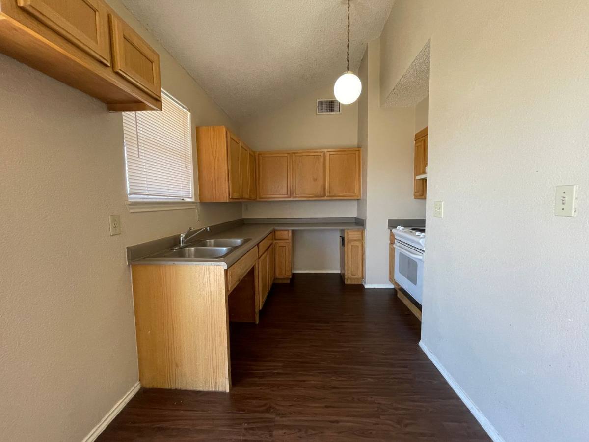 House for rent at 9514 Veronica, San Antonio, TX 78224