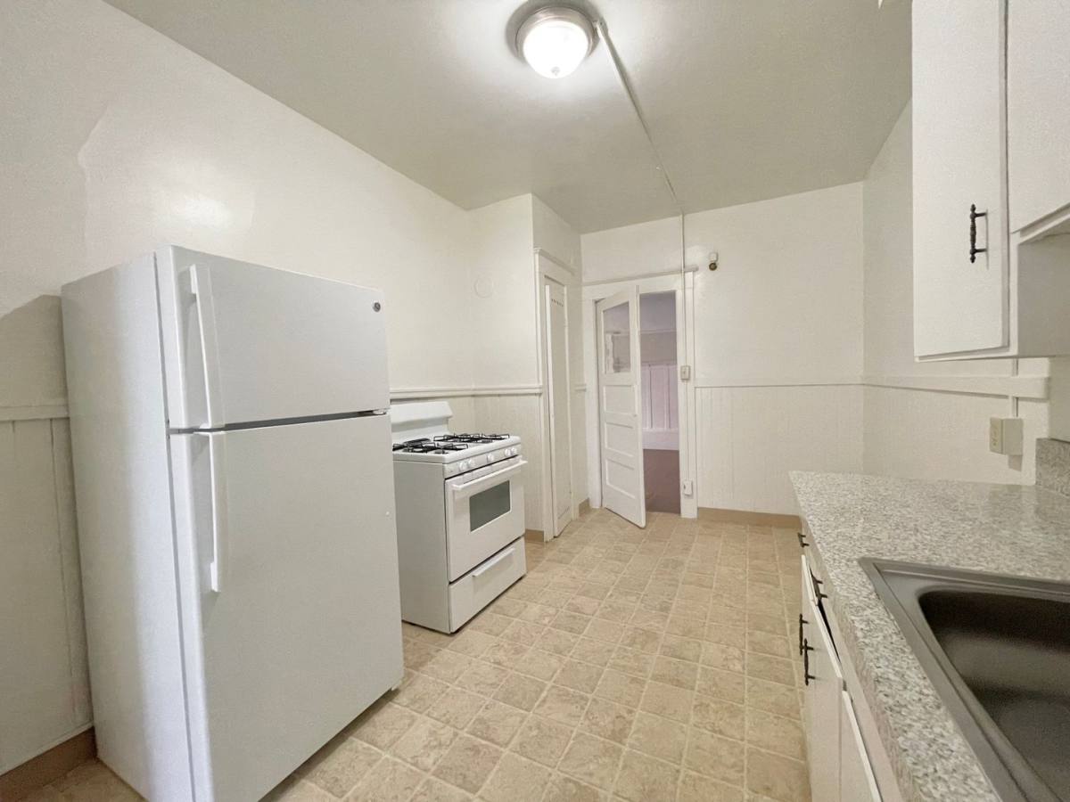 Apartment for rent at 1818 G St, Sacramento, CA 95811