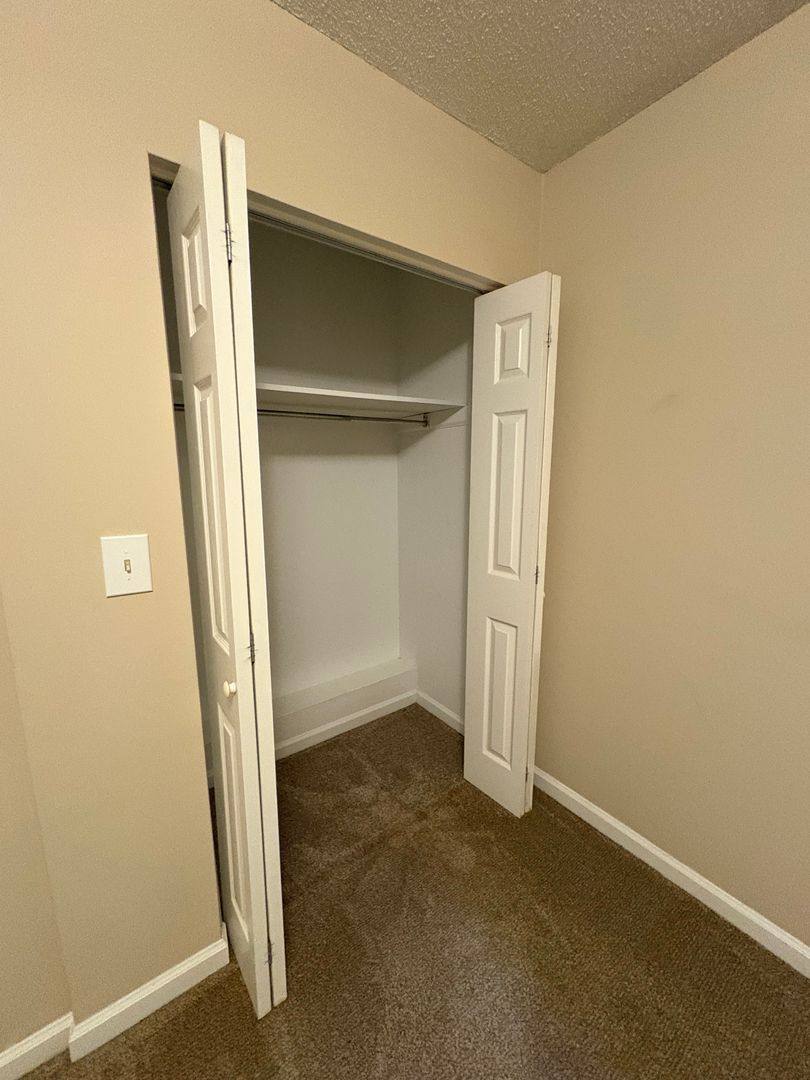 Apartment for rent at 4989 4991 Eastview Terrace, Apison, TN 37302