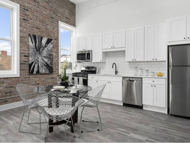 Apartment for rent at 1920 N Milwaukee Ave, Chicago, IL 60647