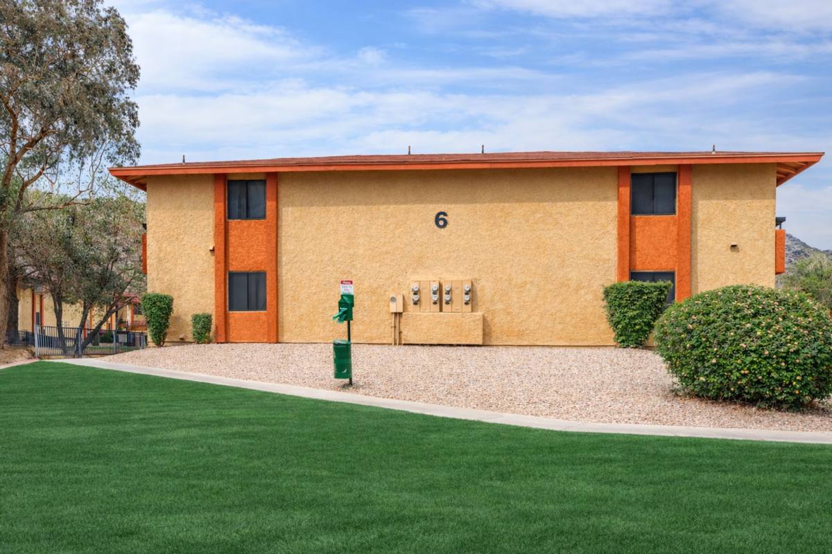 Apartment for rent at 1525 E Cheryl Dr, Phoenix, AZ 85020