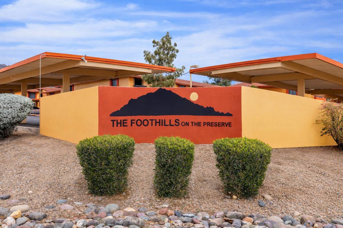Apartment for rent at 1525 E Cheryl Dr, Phoenix, AZ 85020