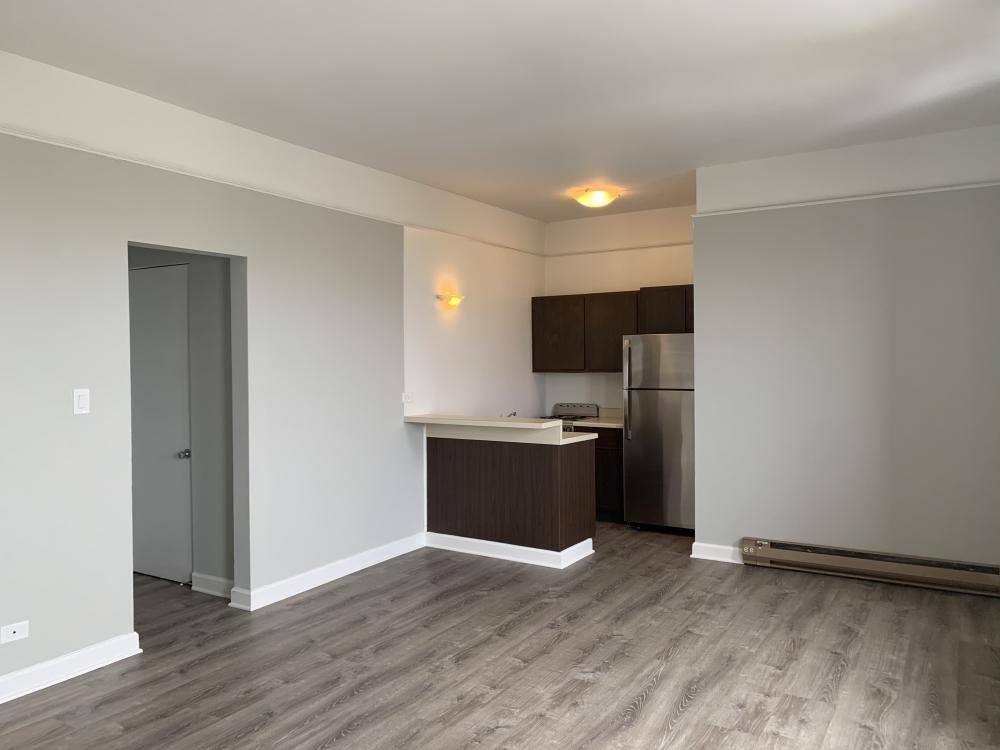 Apartment for rent at 2150 N Lincoln Park W, Chicago, IL 60614