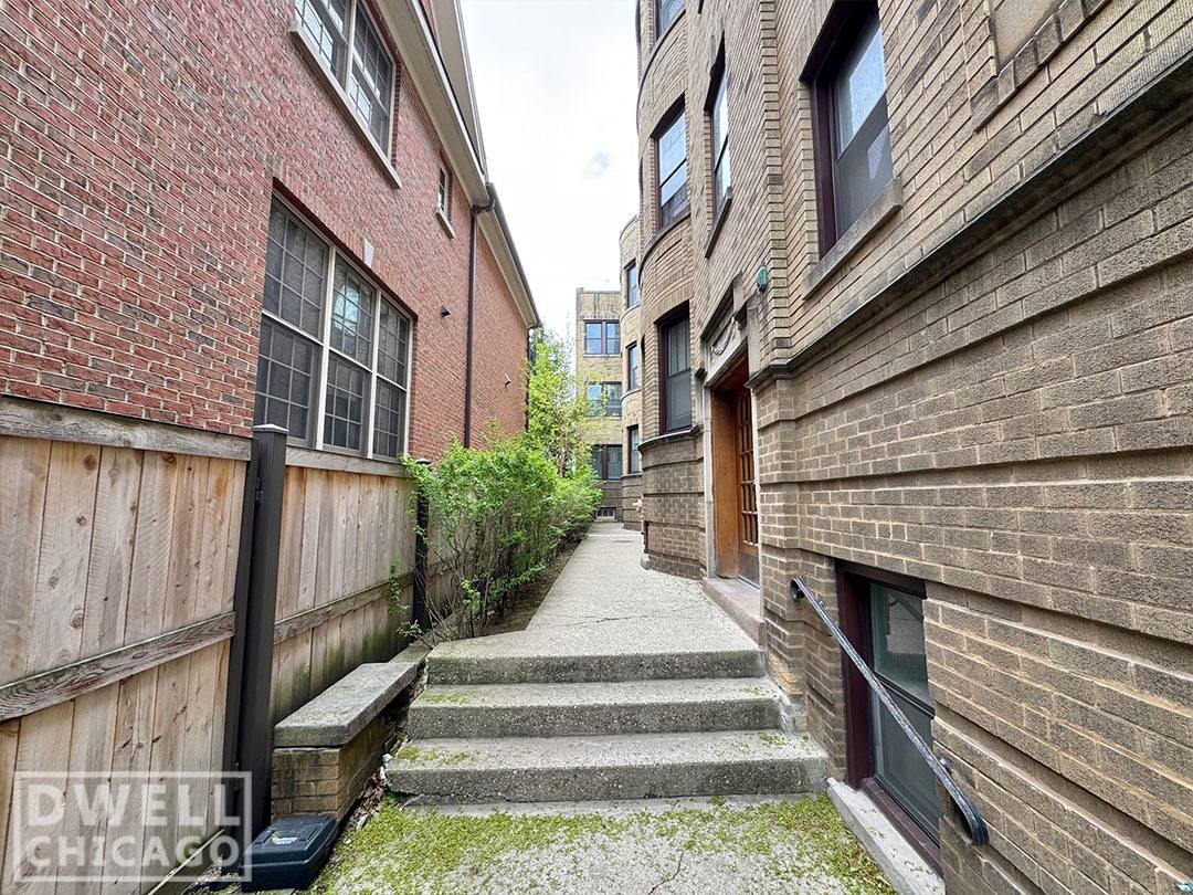 Apartment for rent at 2131 W Giddings St #1B, Chicago, IL 60625