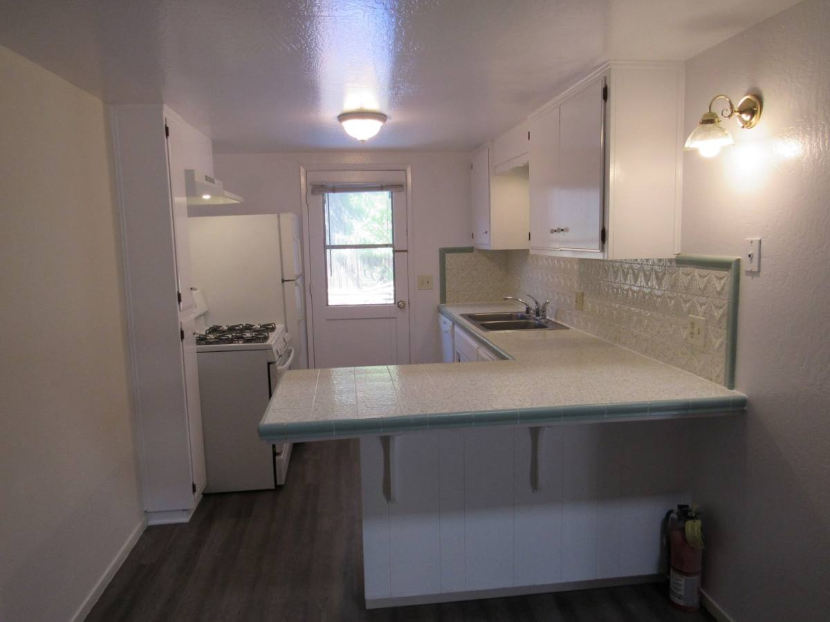 Apartment for rent at 481 Hillview St, Morro Bay, CA 93442