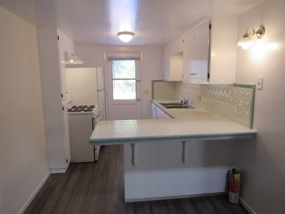 Apartment for rent at 481 Hillview St, Morro Bay, CA 93442