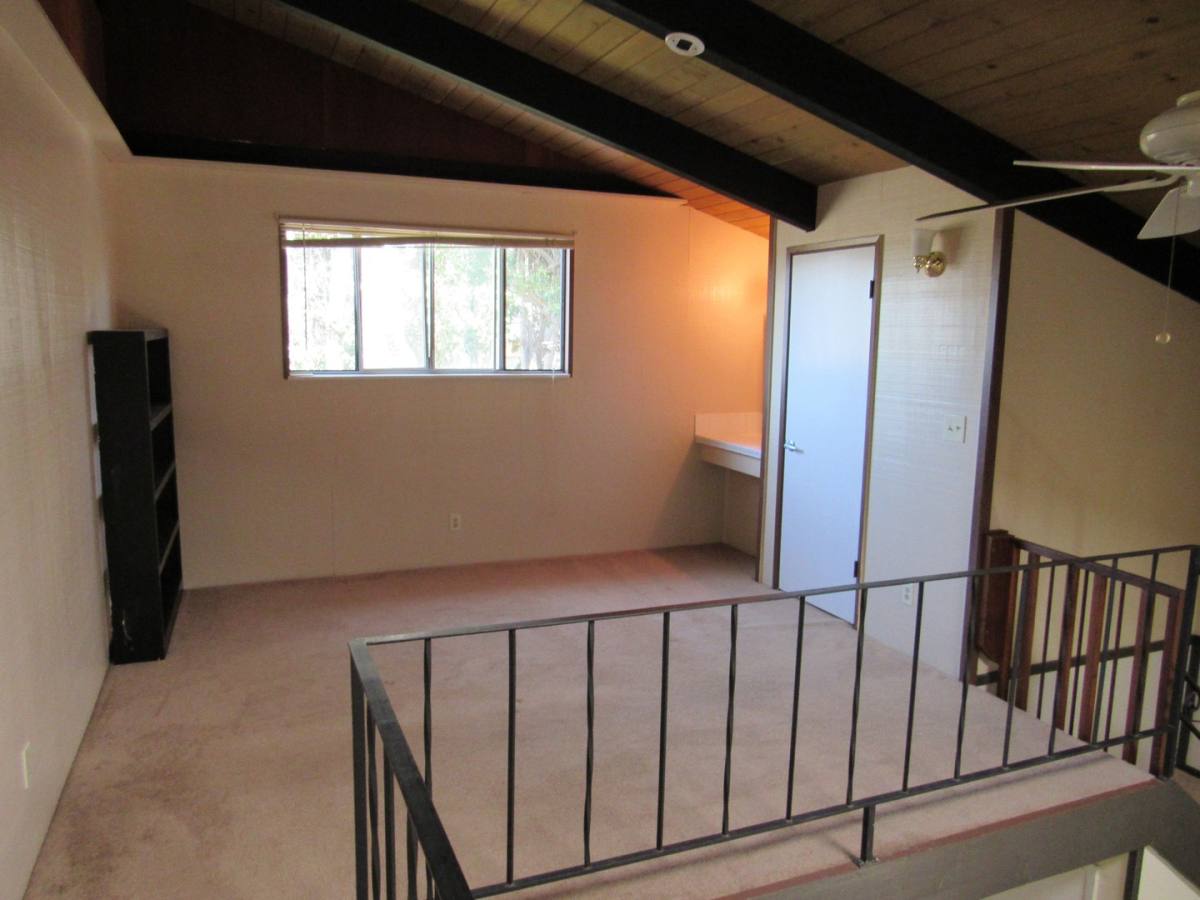Apartment for rent at 481 Hillview St, Morro Bay, CA 93442