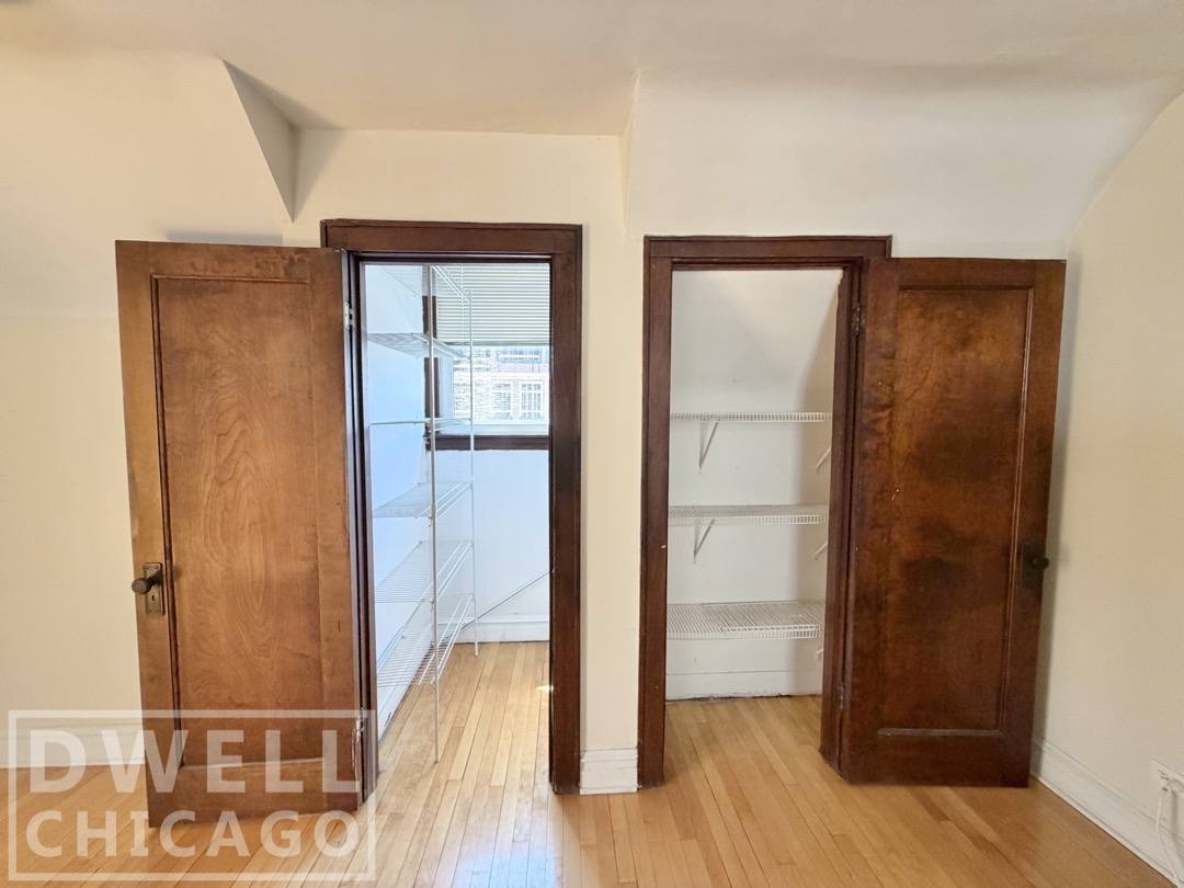 Apartment for rent at 731 Elm St, Winnetka, IL 60093