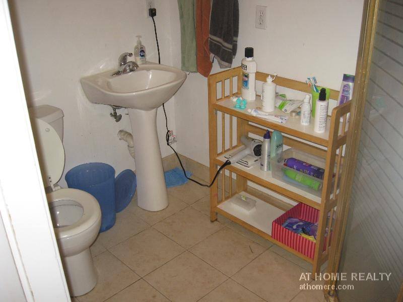 Apartment for rent at 1905 Beacon #3F, Brookline, MA 02445