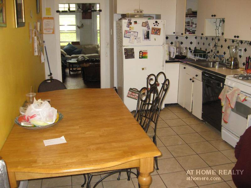 Apartment for rent at 1905 Beacon #3F, Brookline, MA 02445