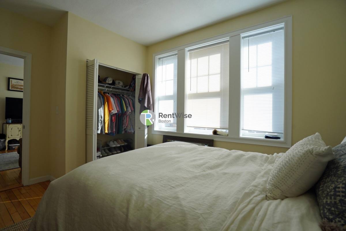 Apartment for rent at 7 Lorraine Terrace #3, Allston, MA 02134
