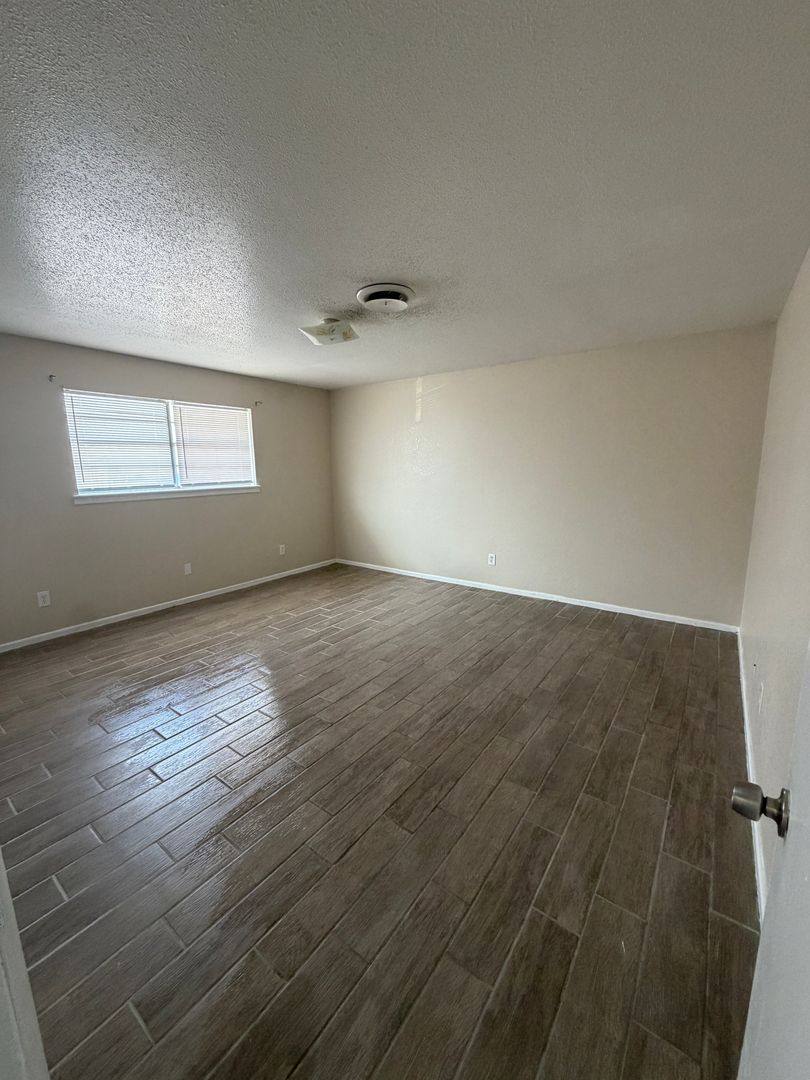 House for rent at 600 E Sunset Dr, Hobbs, NM 88240