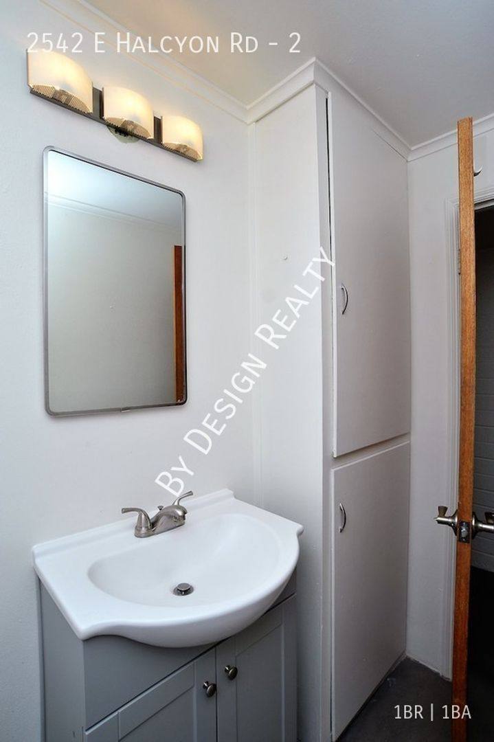 House for rent at 2542 E Halcyon Rd, Tucson, AZ 85716