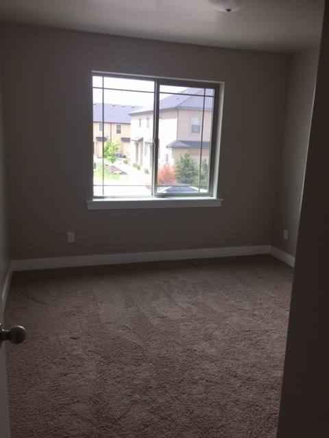 Townhouse for rent at 576 N 220 E, Salem, UT 84653