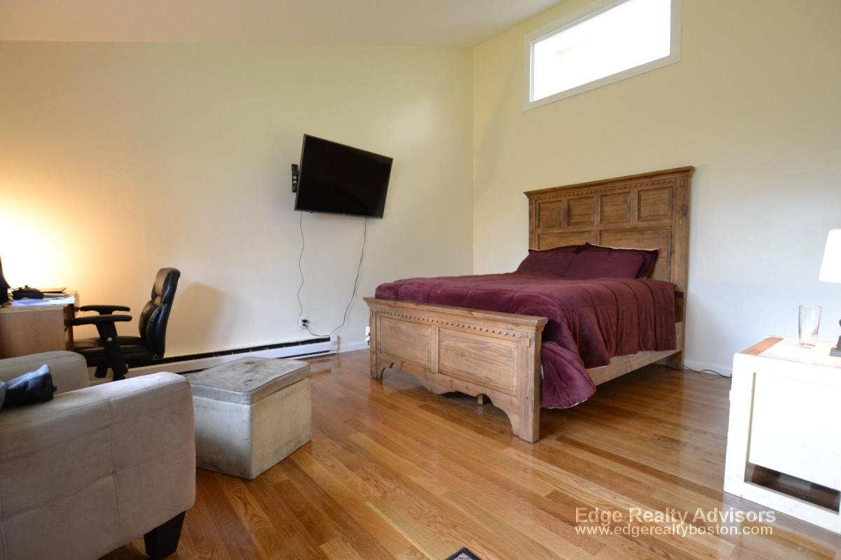House for rent at 31 Newcastle Rd, Brighton, MA 02135
