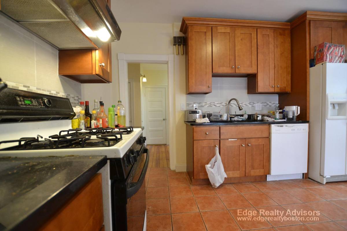 House for rent at 31 Newcastle Rd, Brighton, MA 02135
