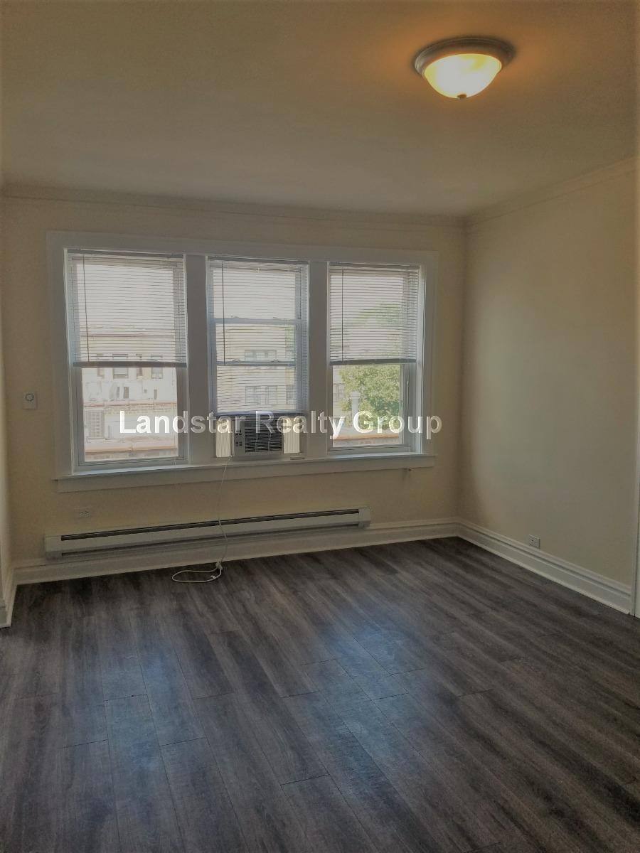 Apartment for rent at 2936 W Palmer #408, Chicago, IL 60647