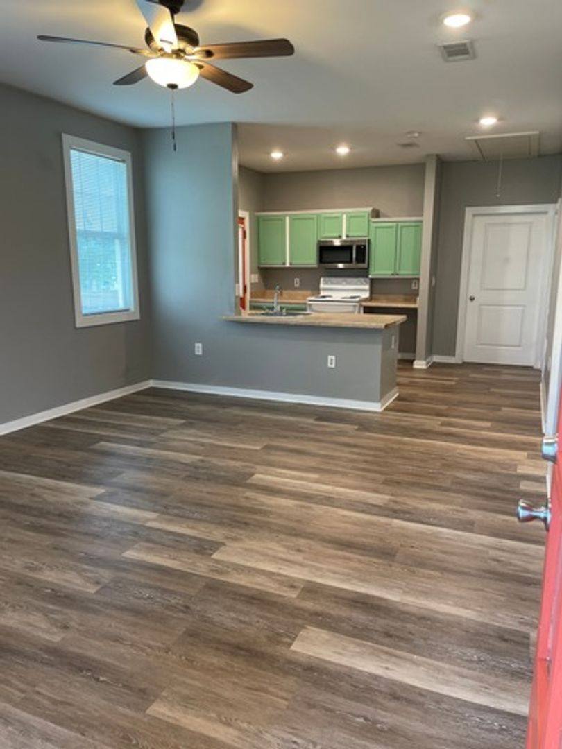 House for rent at 2262 Elvin Dr, Baton Rouge, LA 70810
