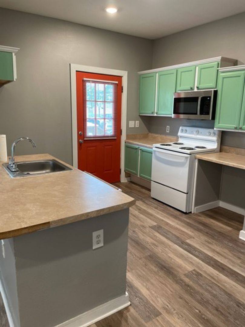 House for rent at 2262 Elvin Dr, Baton Rouge, LA 70810