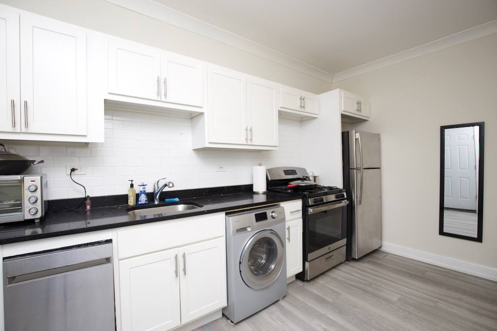 730 Roscoe #N3, Chicago, IL 60657 - Apartment for Rent - Image 3