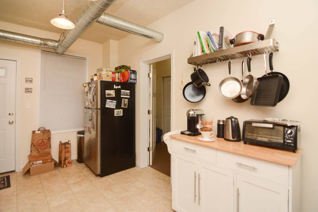 Apartment for rent at 3520 Lincoln #4, Chicago, IL 60657