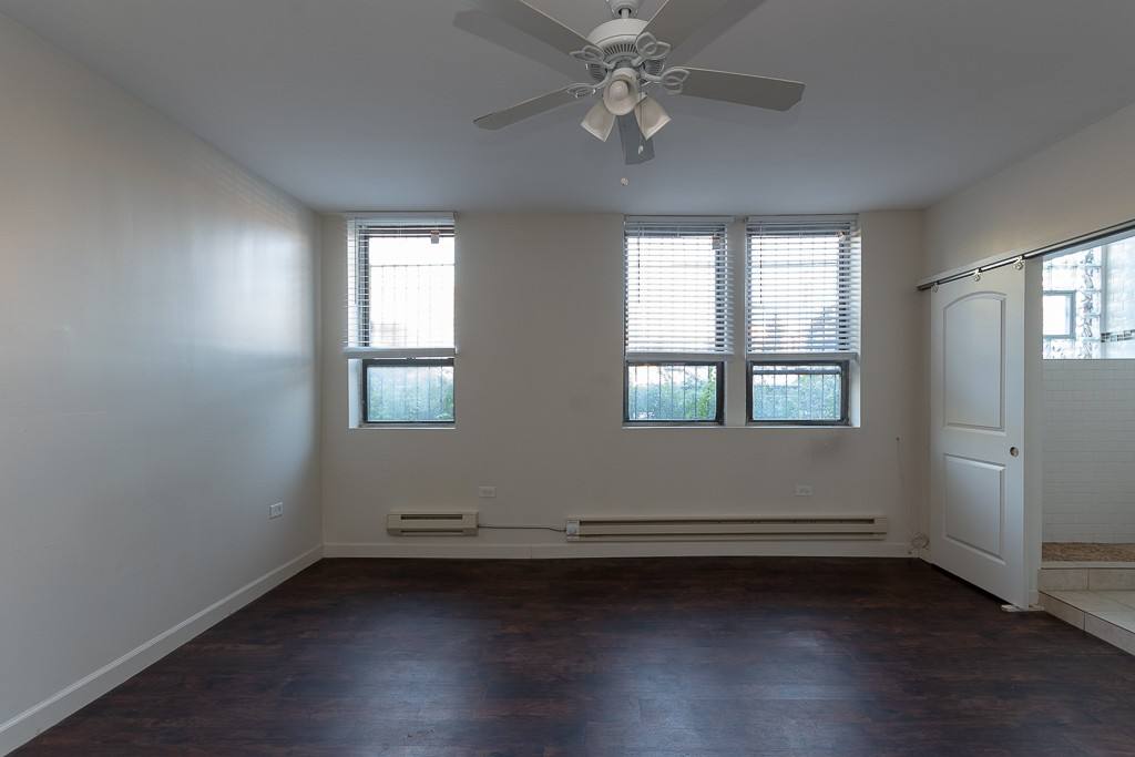 Apartment for rent at 3345 Marshfield #D301, Chicago, IL 60657