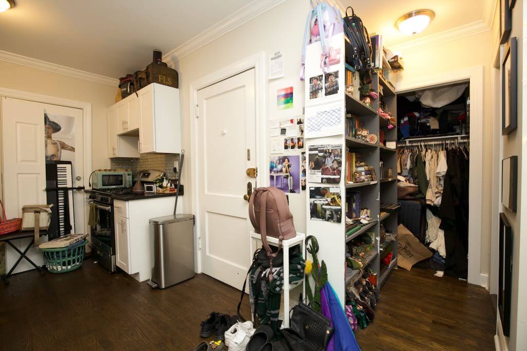 Apartment for rent at 1056 Lill #4, Chicago, IL 60614