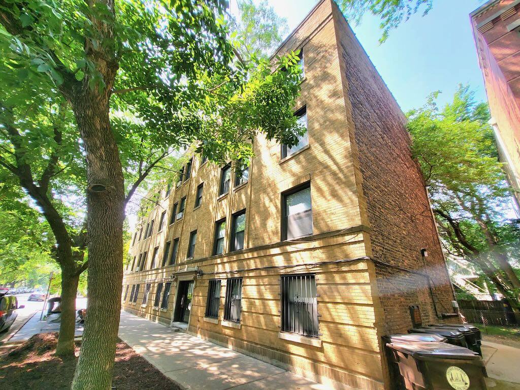 Apartment for rent at 1056 Lill #4, Chicago, IL 60614