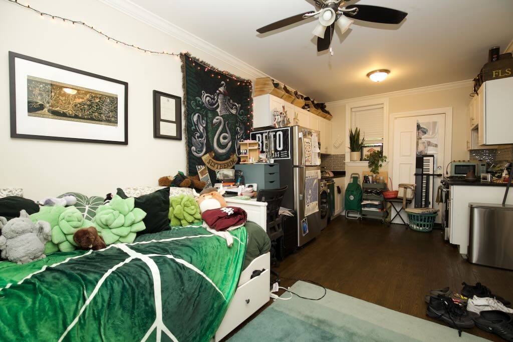 Apartment for rent at 1056 Lill #4, Chicago, IL 60614