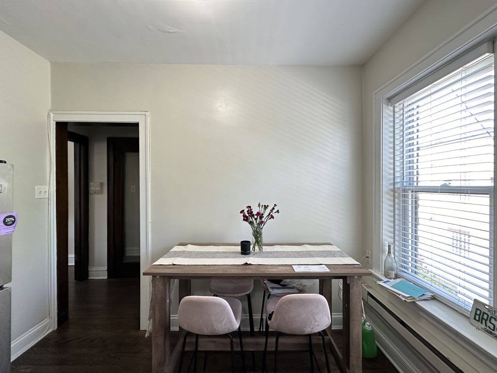 Apartment for rent at 38195 N Greenview #W5, Chicago, IL 60613