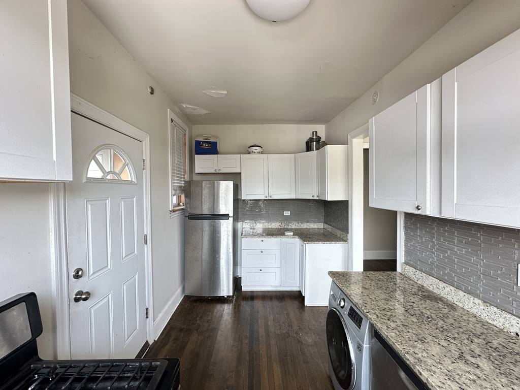 Apartment for rent at 312 12 Lee #5, Evanston, IL 60202