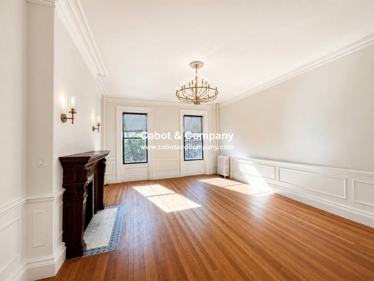 Apartment for rent at 231 Beacon St #1R, Boston, MA 02116