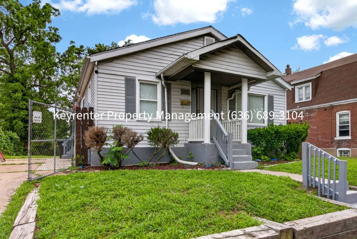 House for rent at 5936 Theodore Ave, Saint Louis, MO 63136
