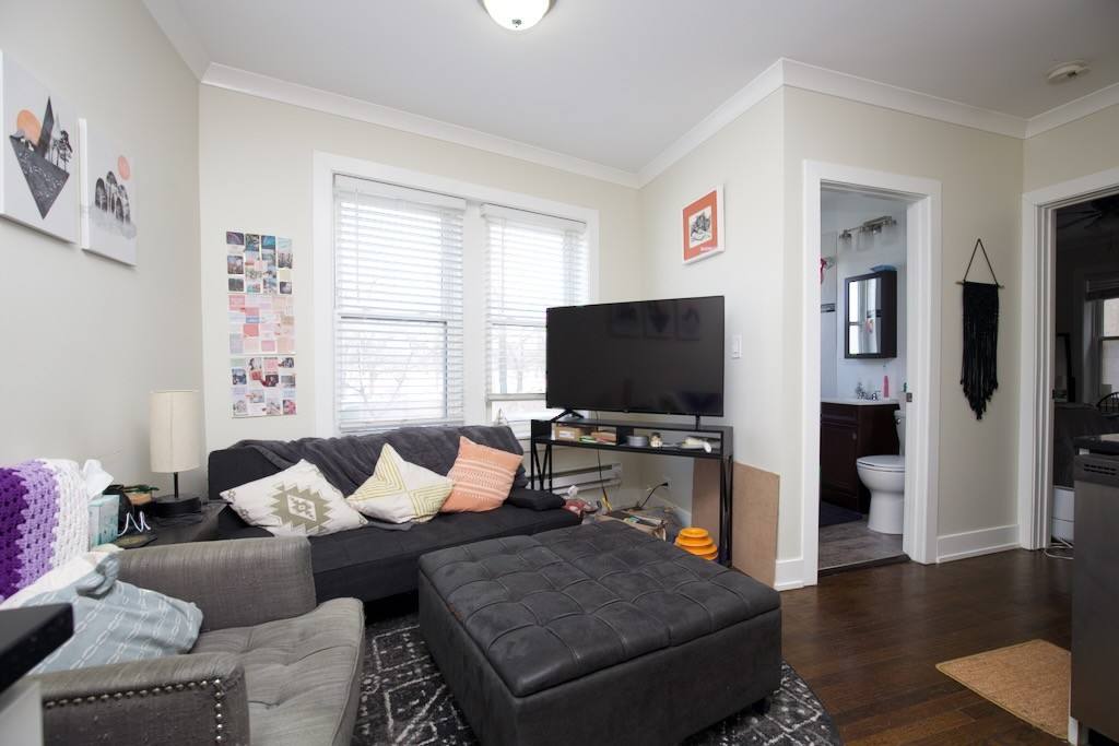 Apartment for rent at 4226 Clark #3, Chicago, IL 60613