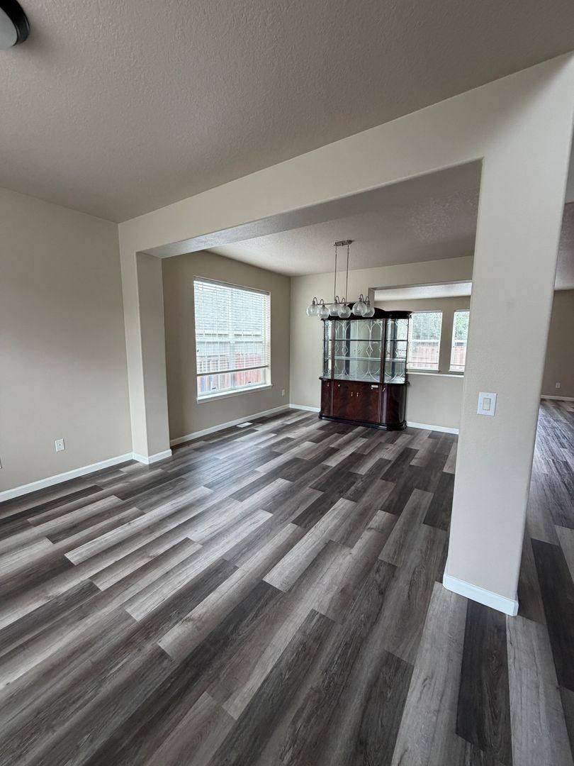 House for rent at 6108 NE 84th Ave, Vancouver, WA 98682