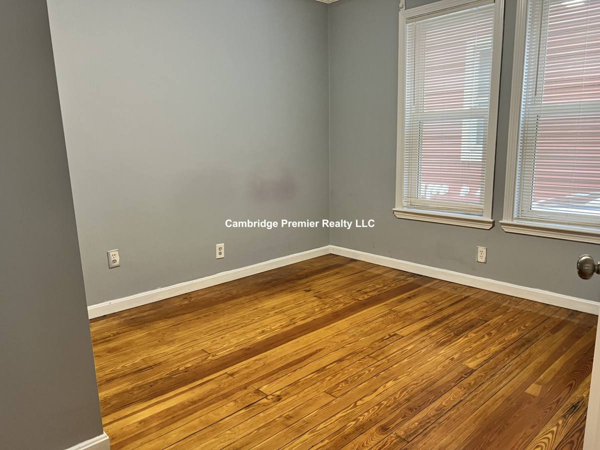 Apartment for rent at 157 Walden St #1, Cambridge, MA 02140