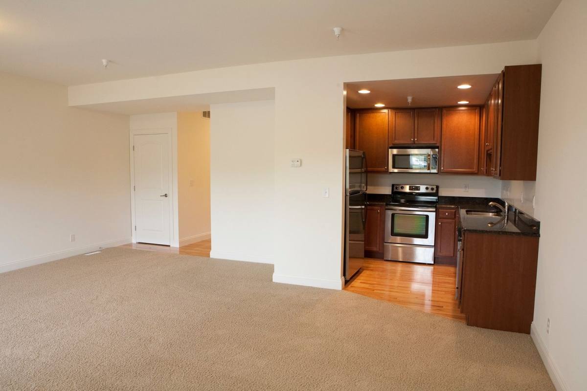 Apartment for rent at 810 W Trailcreek Dr, Peoria, IL 61614