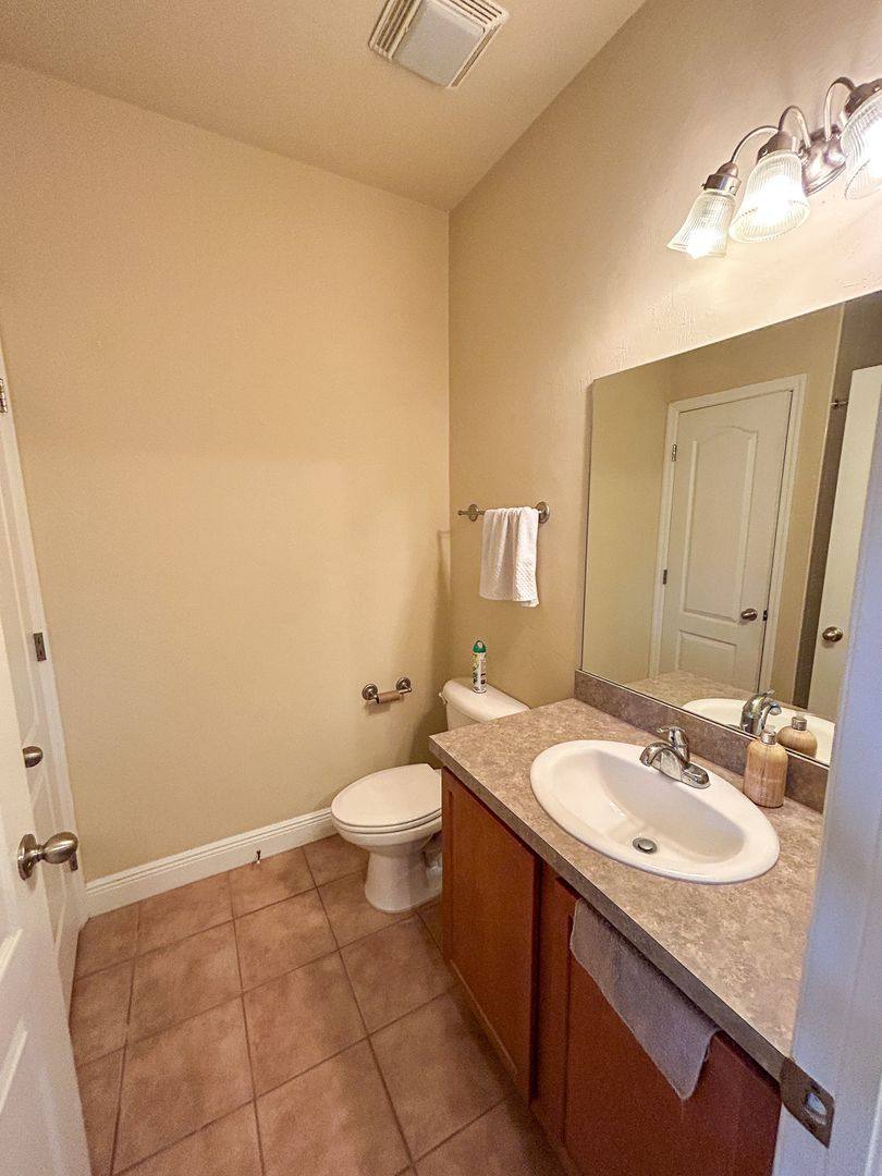 Condo for rent at 2980 SW 35th Place, Gainesville, FL 32608