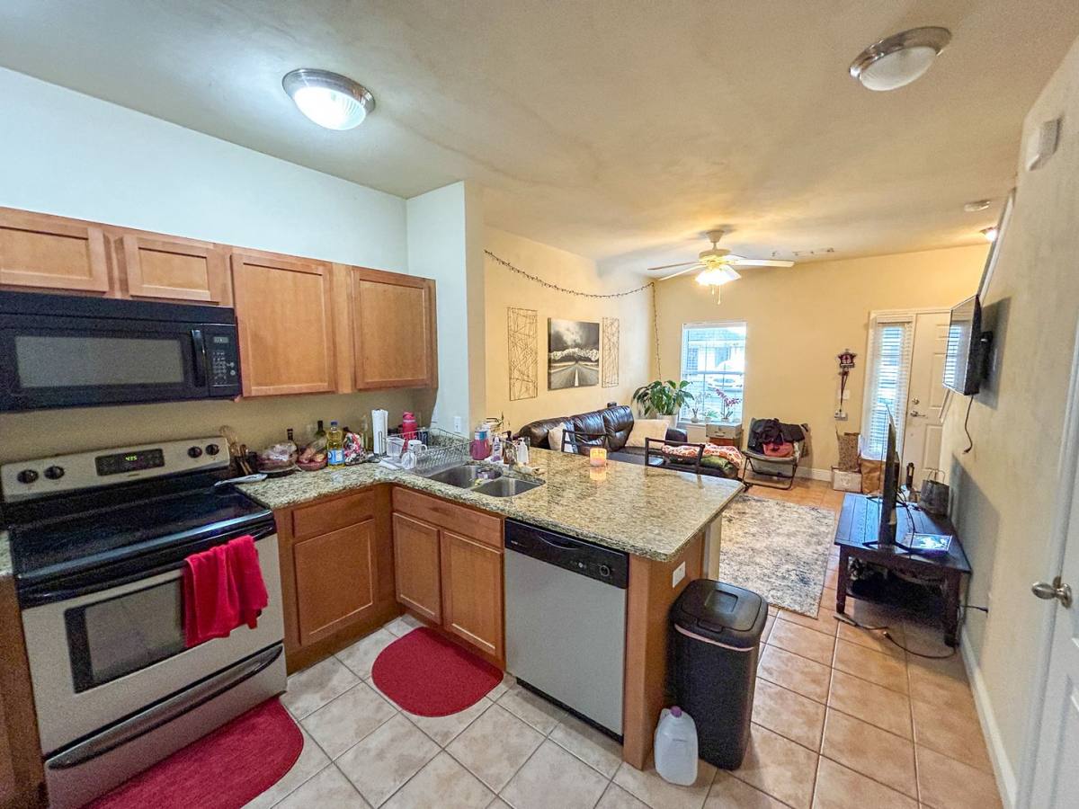 Condo for rent at 2980 SW 35th Place, Gainesville, FL 32608