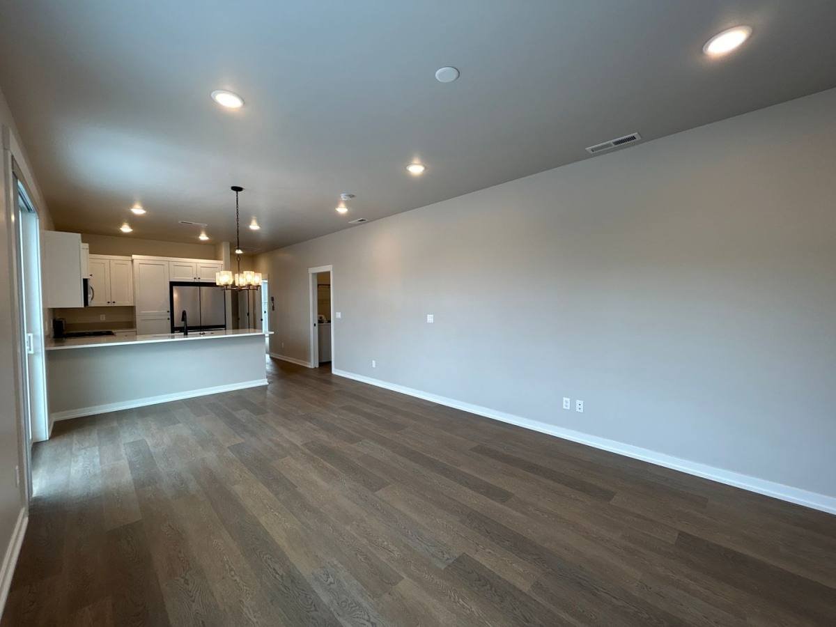 Townhouse for rent at 20656 SE Iron Horse Lane, Bend, OR 97702