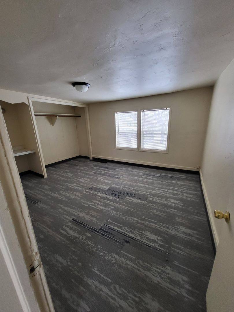 Apartment for rent at 207 Irwin, Green Bay, WI 54301